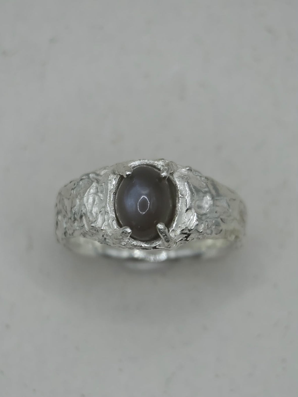 GREY MOONSTONE RING
