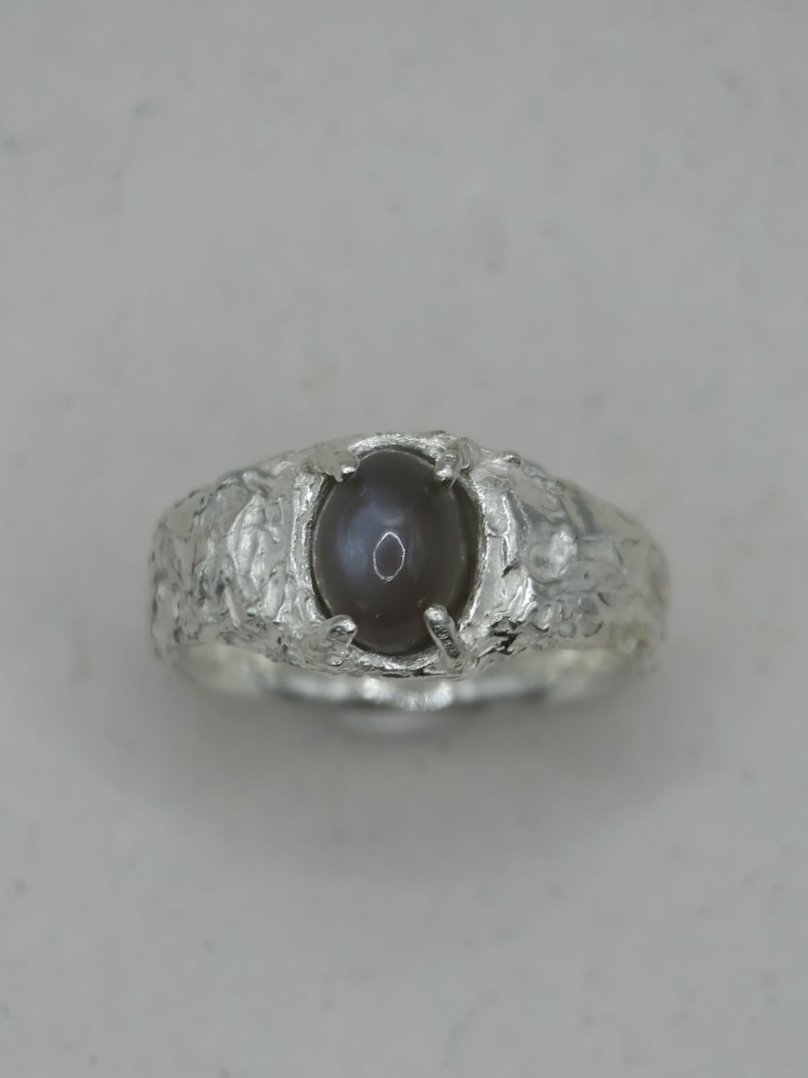 GREY MOONSTONE RING